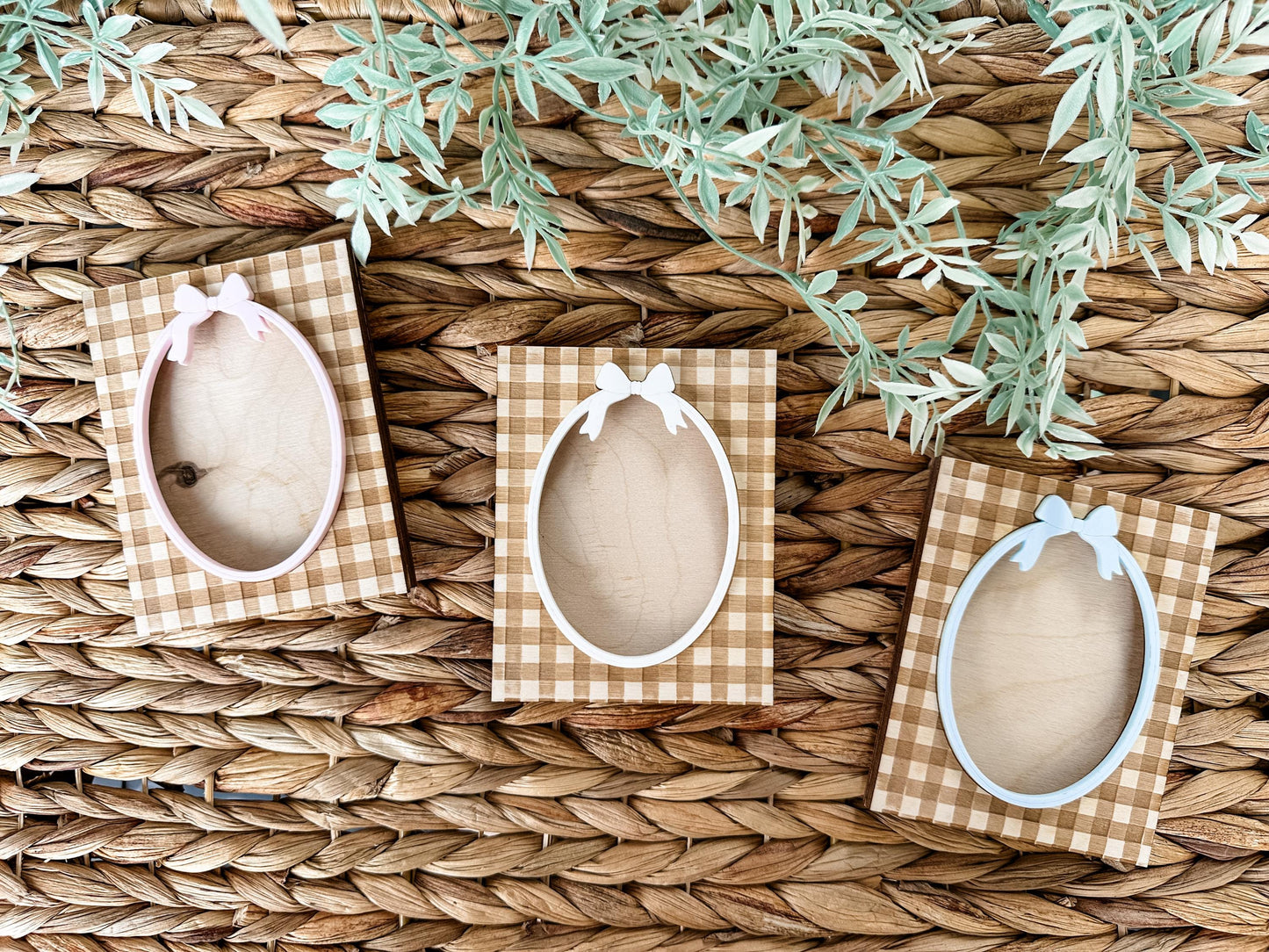 Gingham Bow Fridge Picture Frame