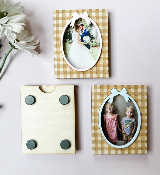 Gingham Bow Fridge Picture Frame